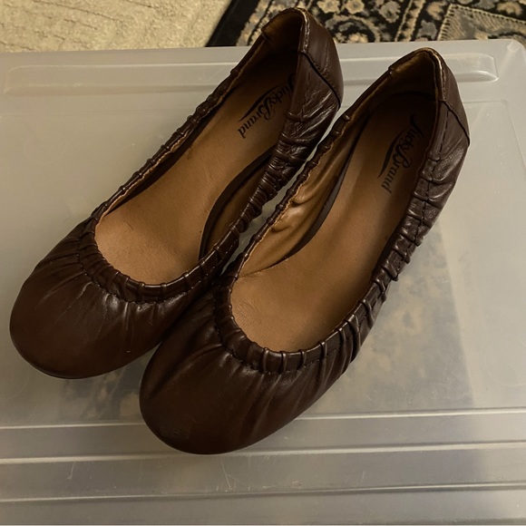 Brown Leather Ballet Low Wedge Heel, Fibii by Lucky Brand sz 6.5 - Picture 5 of 6